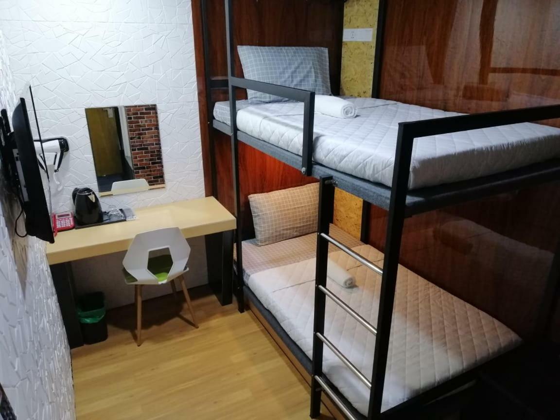 Qing yun resthouse Bandar Hotel Bandar Seri Begawan Bagian luar foto