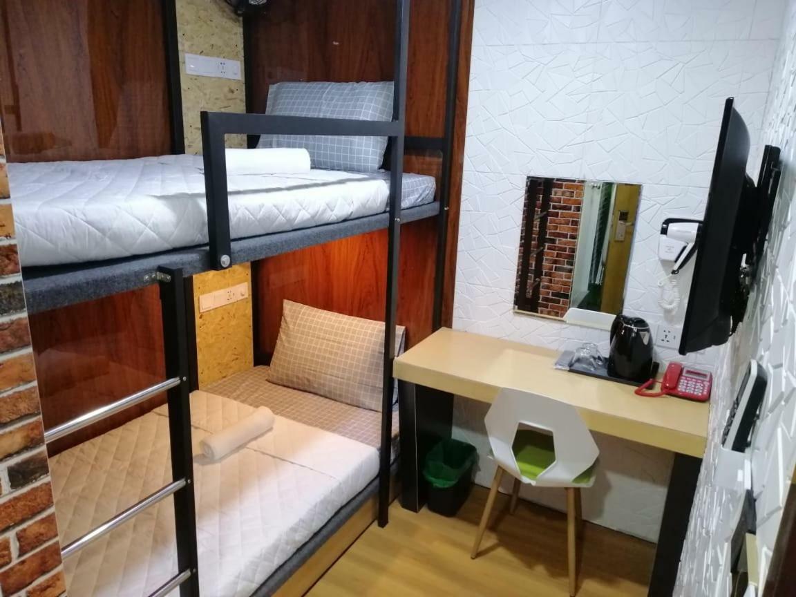Qing yun resthouse Bandar Hotel Bandar Seri Begawan Bagian luar foto